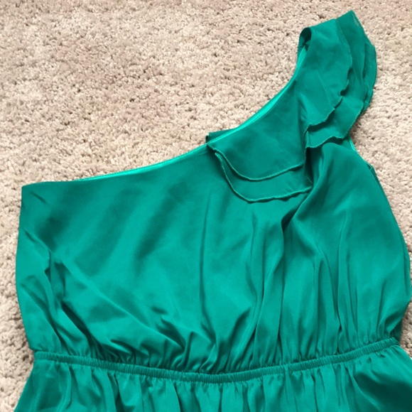 Francesca’s Dress - Picture 3 of 7